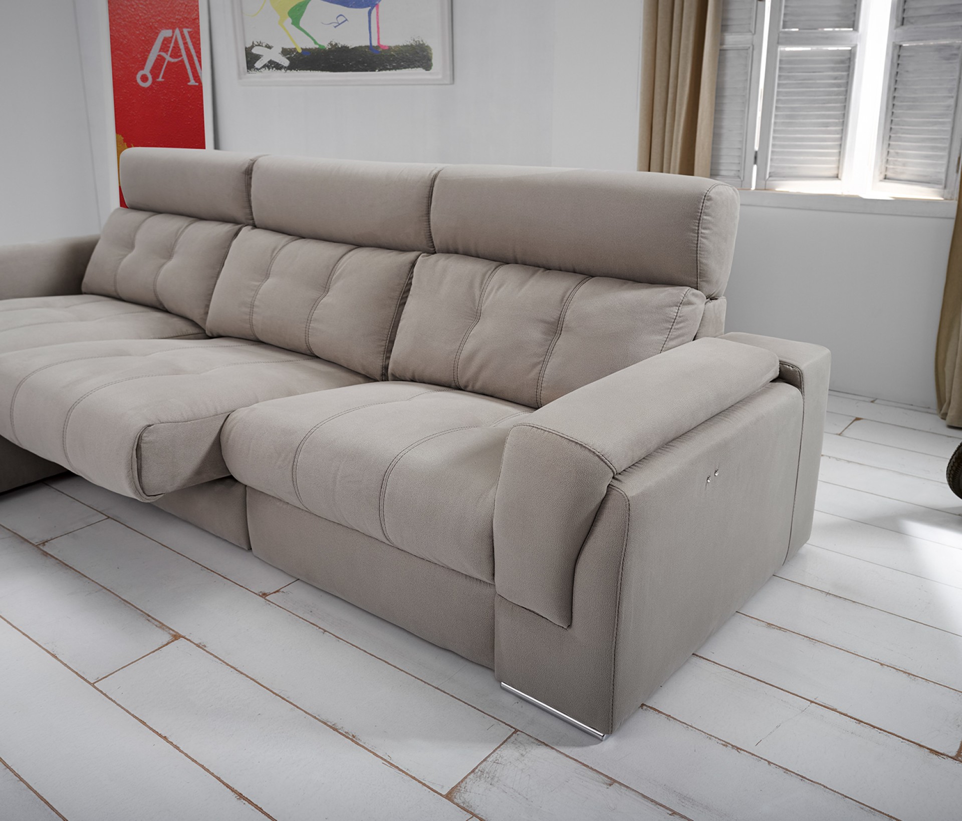 Sofá com Chaise JOM Azahara