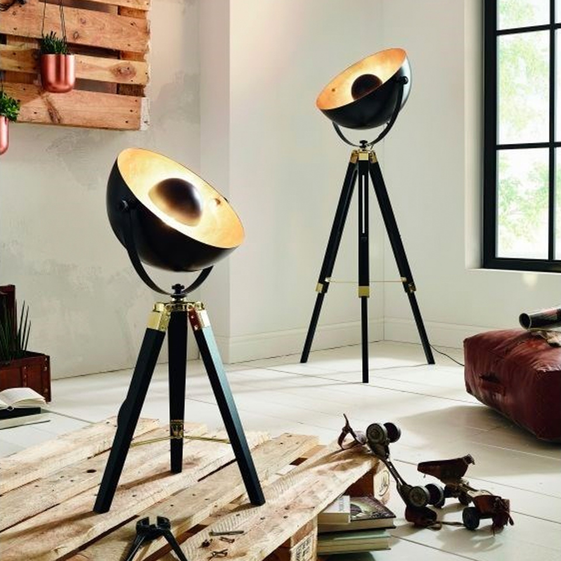 Candeeiro pé EGLO 49618 COVALEDA