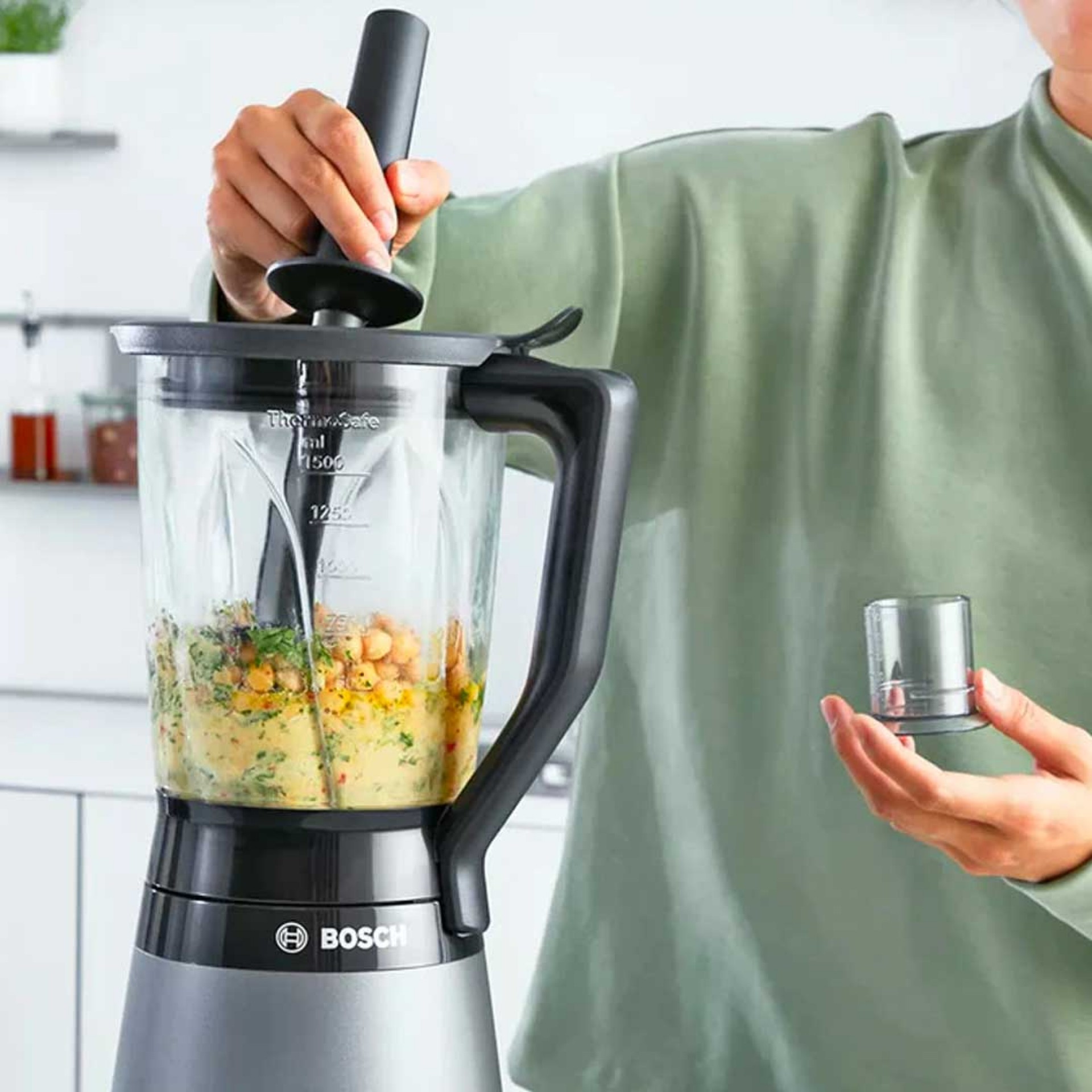 Liquidificadora BOSCH MMB6172S