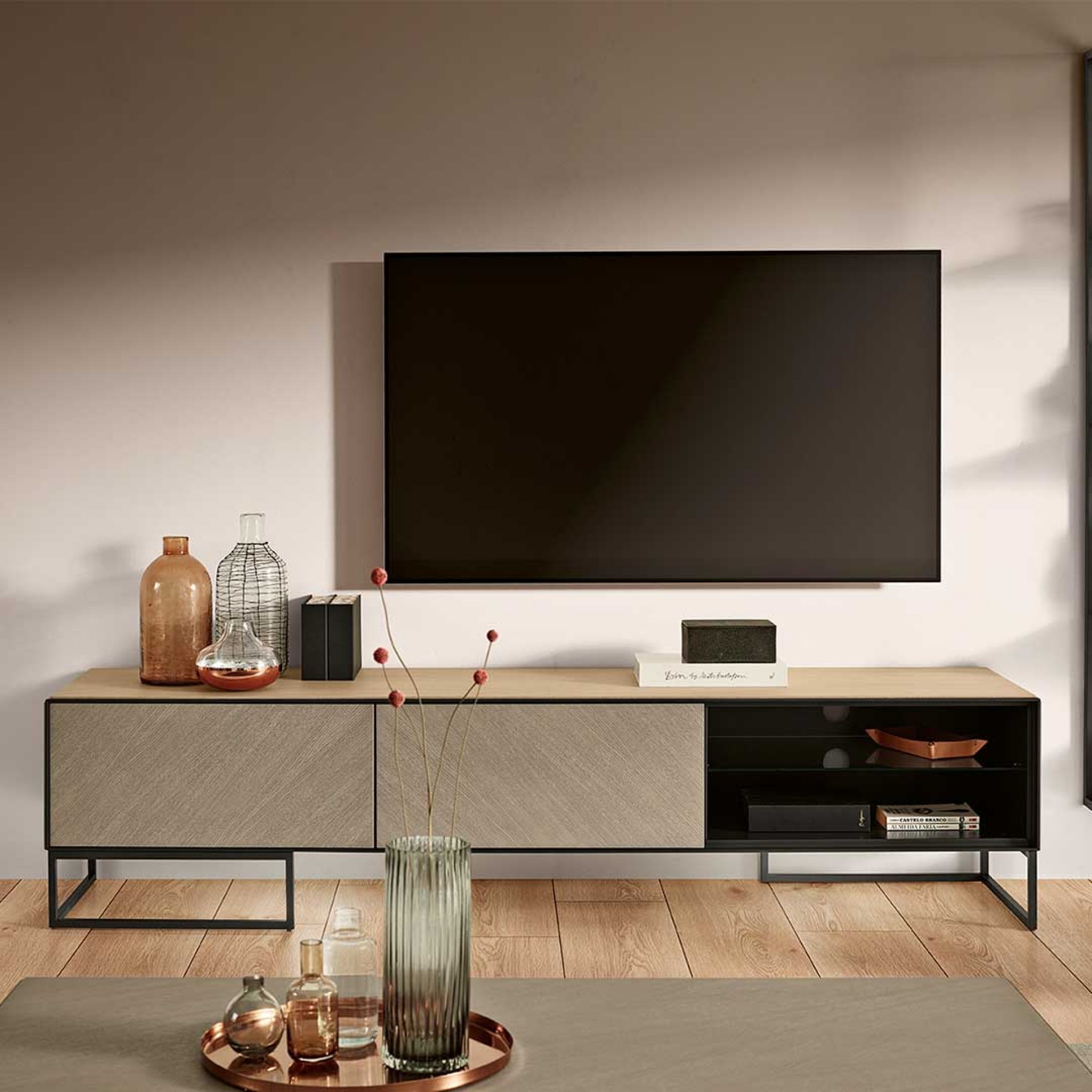 Movel TV NAZARÉ 01NAZMTV04