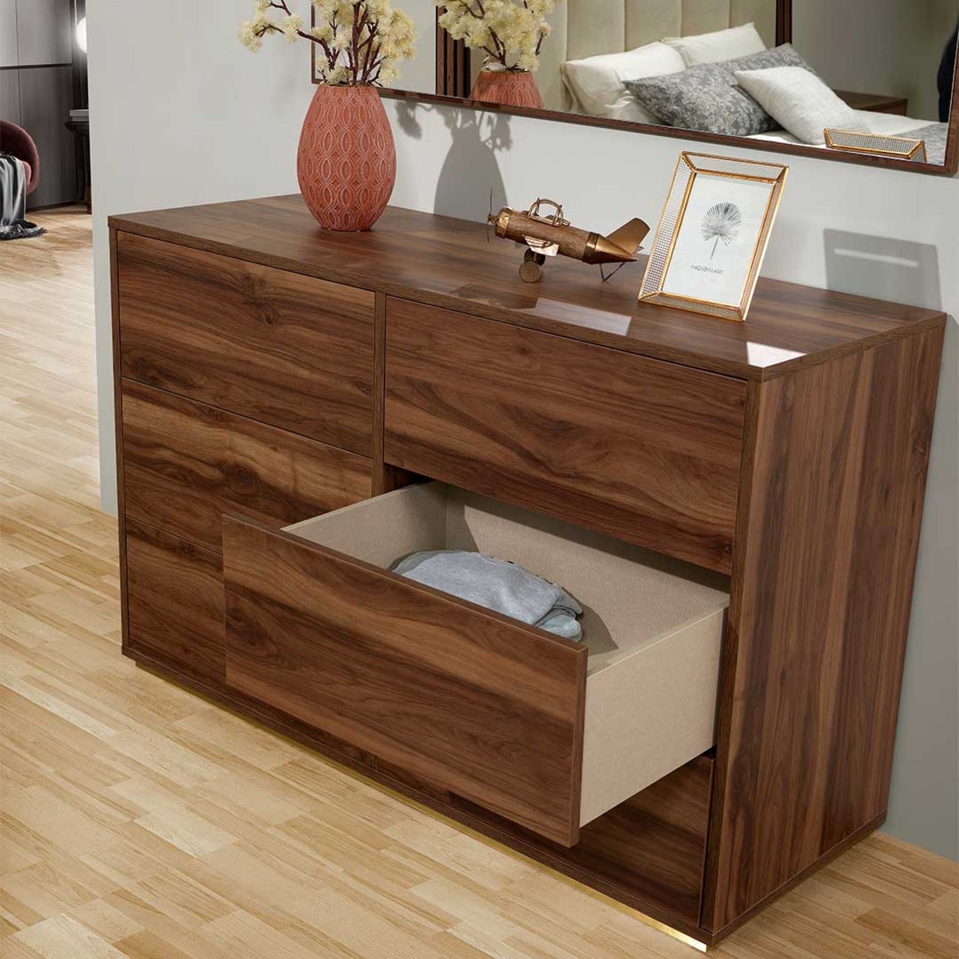 Cómoda JOM Industria Guimaraes