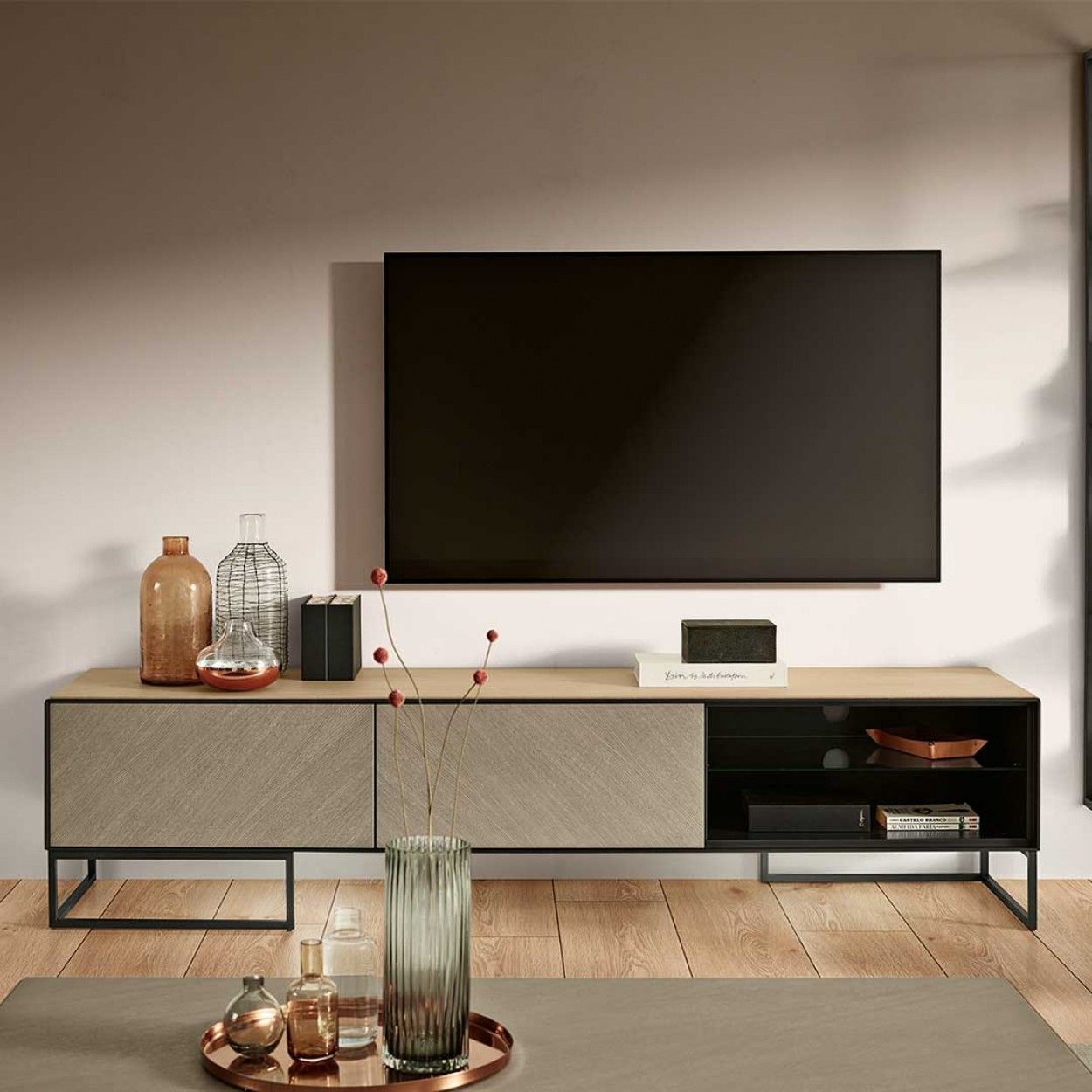 Movel TV NAZARÉ 01NAZMTV02