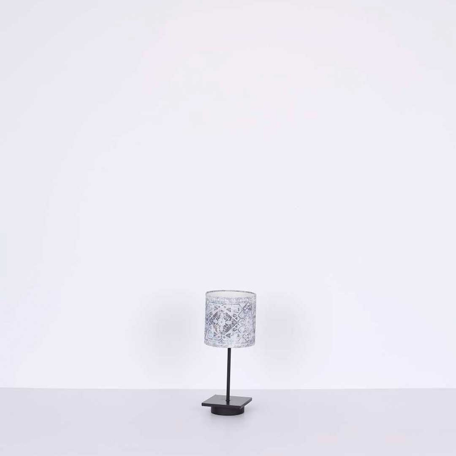 Candeeiro Pé GLOBO HANDELS 15581S GABRIELE