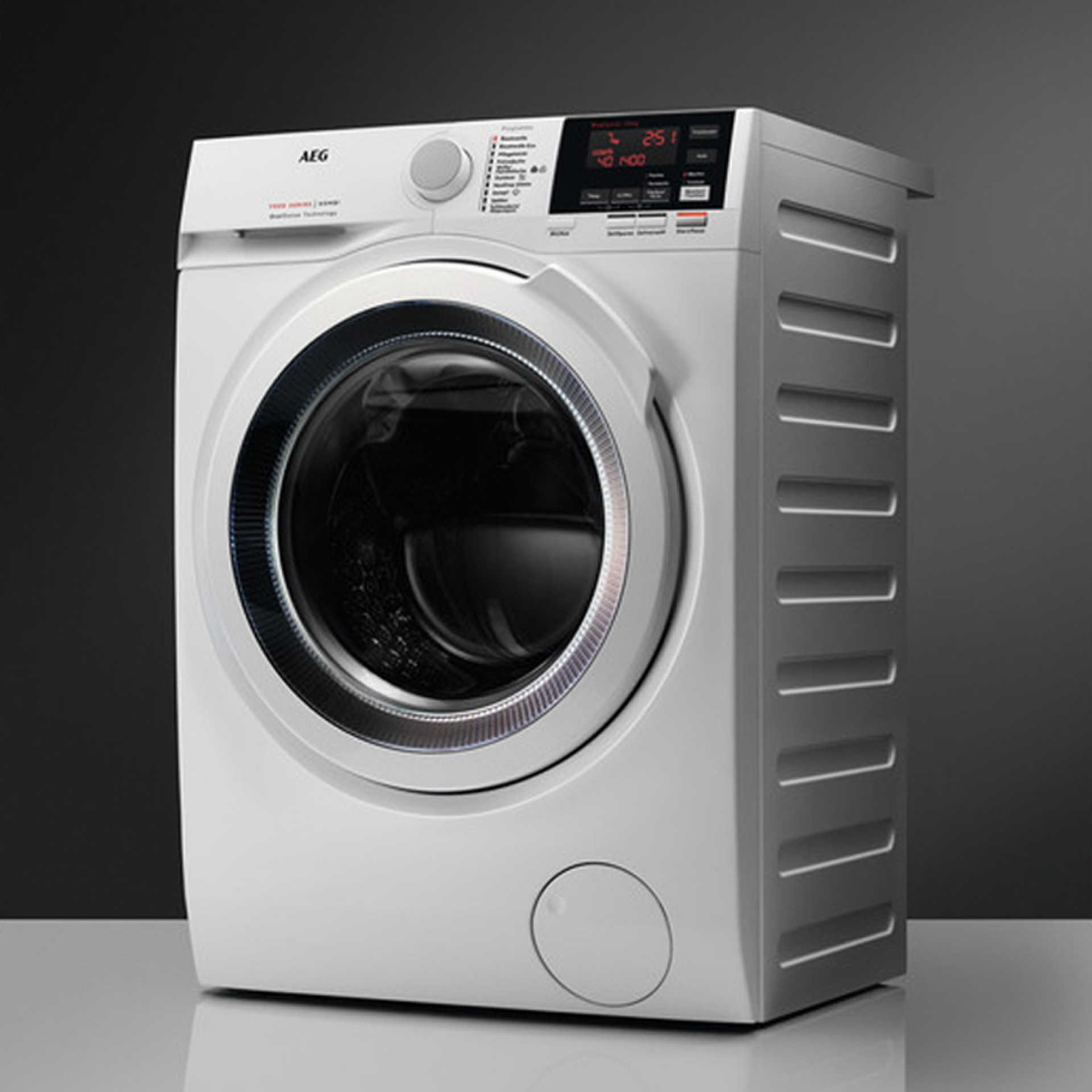 Máquina de Lavar / Secar Roupa AEG L7WBG851