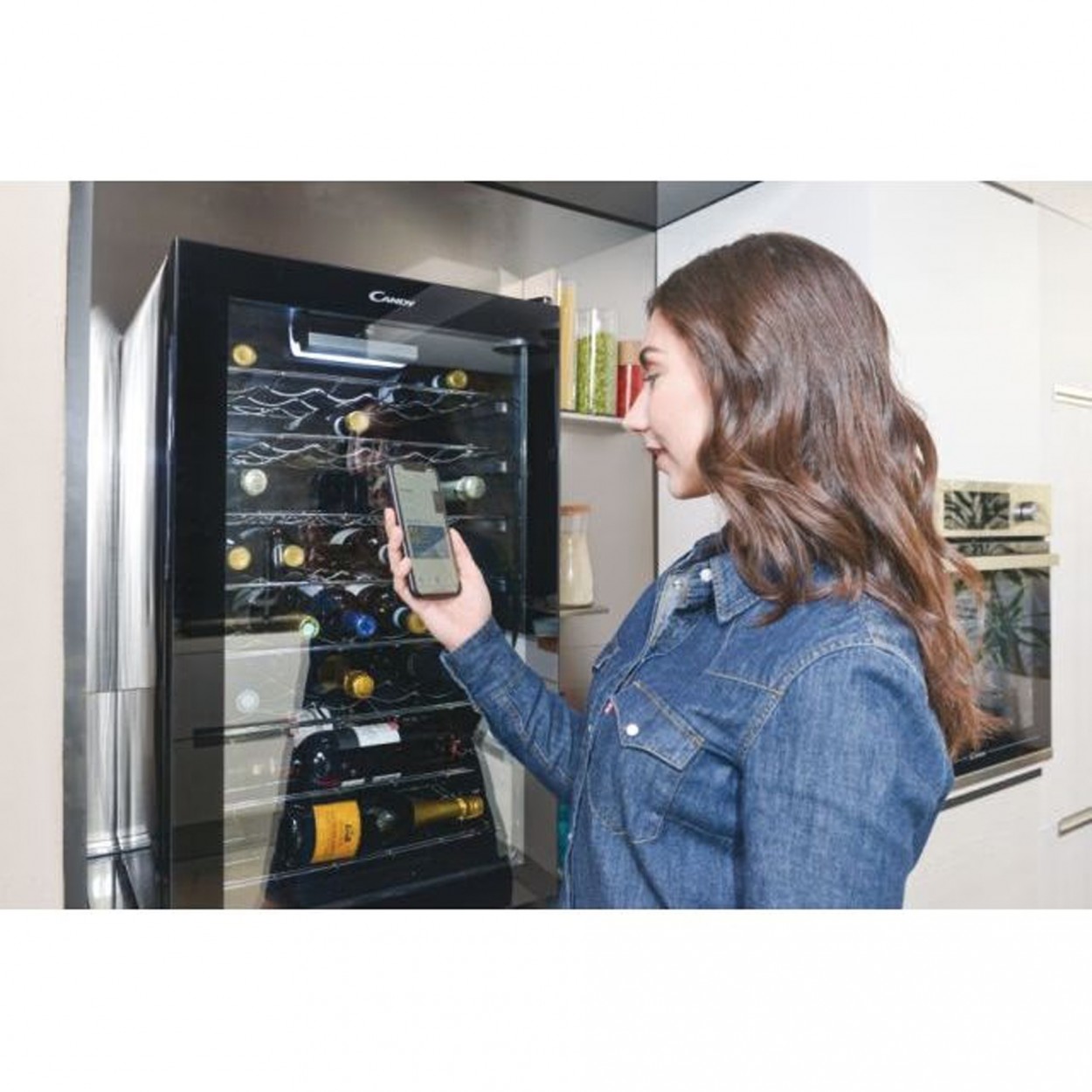 Garrafeira CANDY CWC 150 EM/NF