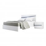 Cama de casal JOM Dubai Cz