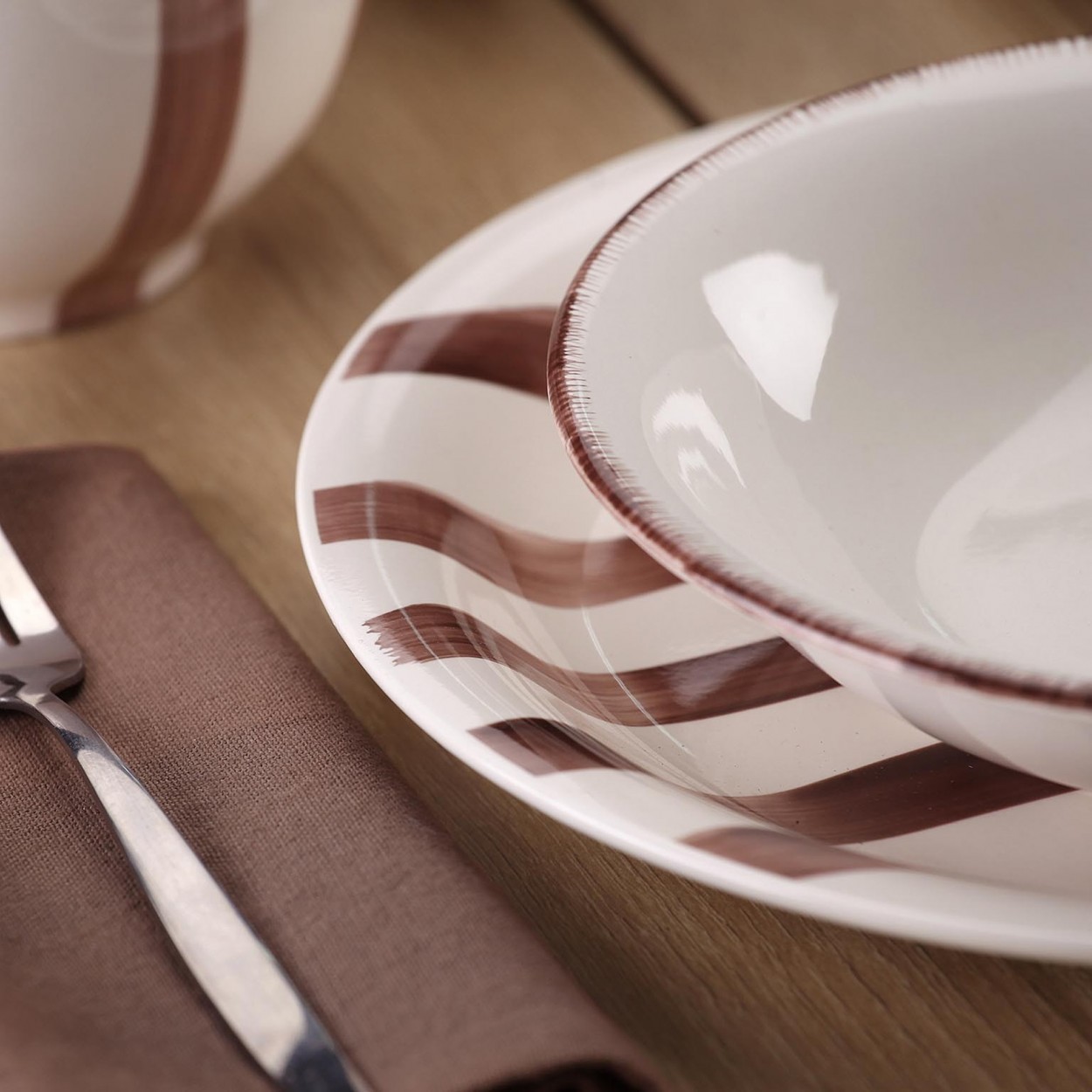 Servio mesa 18 PCS JOM 2245-0069