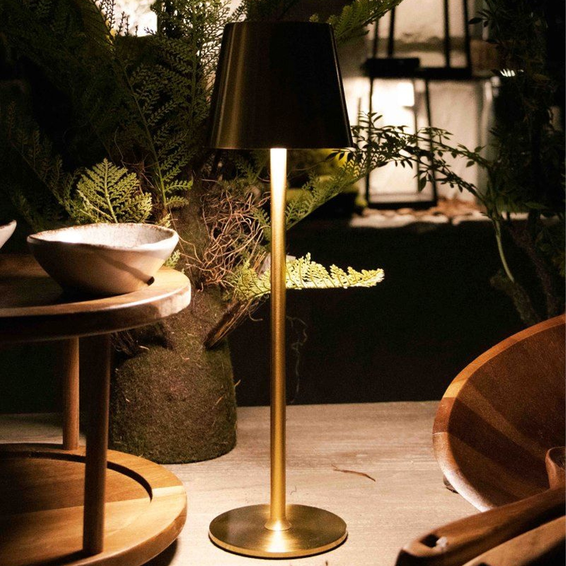 Candeeiro mesa JOM 98026