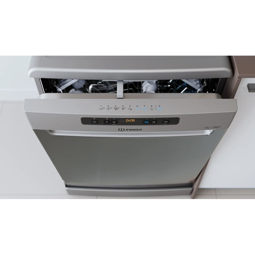 M�quina de Lavar Loi�a INDESIT I0F D651 X