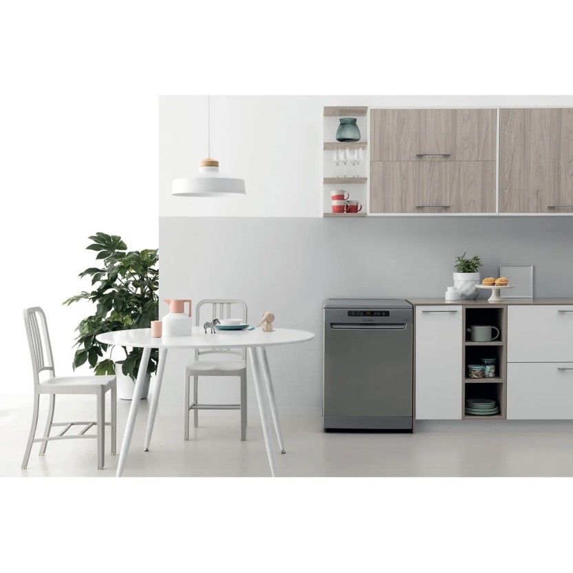 M�quina de Lavar Loi�a INDESIT I0F D651 X