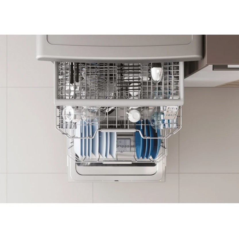 M�quina de Lavar Loi�a INDESIT I0F D651 X