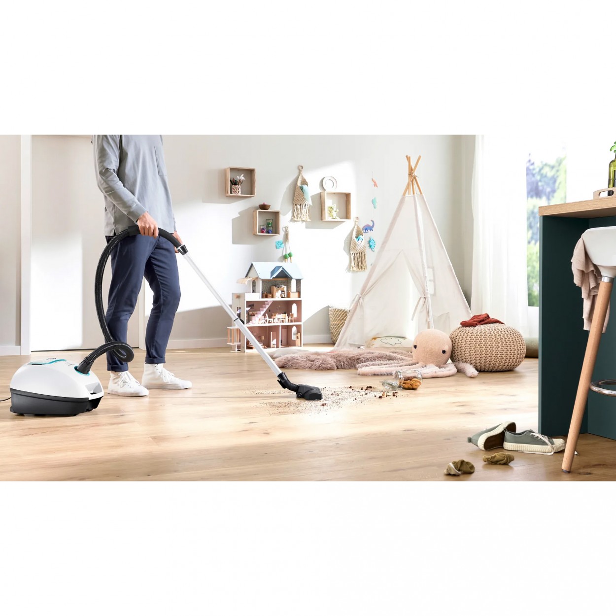 Aspirador com Saco BOSCH BGB41HYG1H