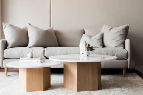 5 sofás acessíveis para mudar o look da tua sala