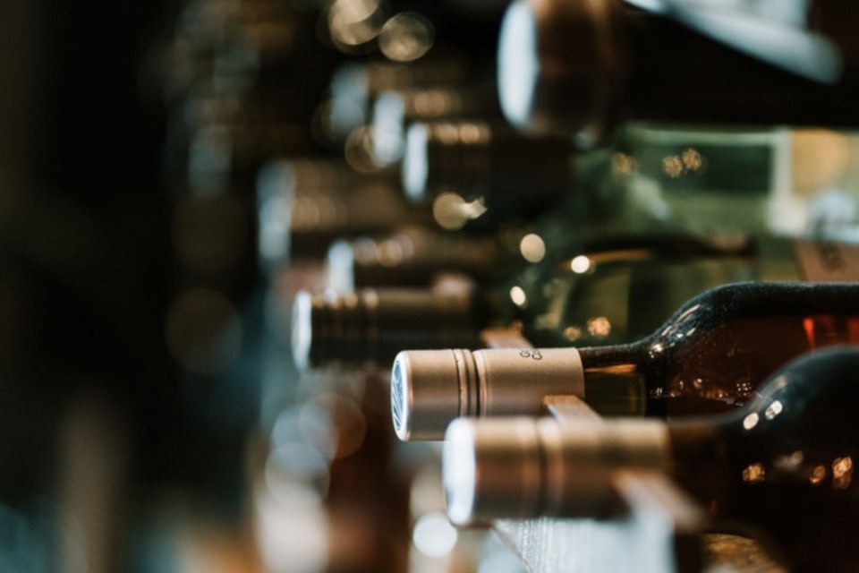 Como armazenar vinho corretamente