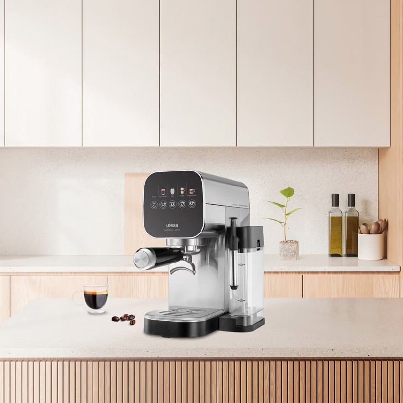 M�quina de Caf� UFESA SIENNA LATTE