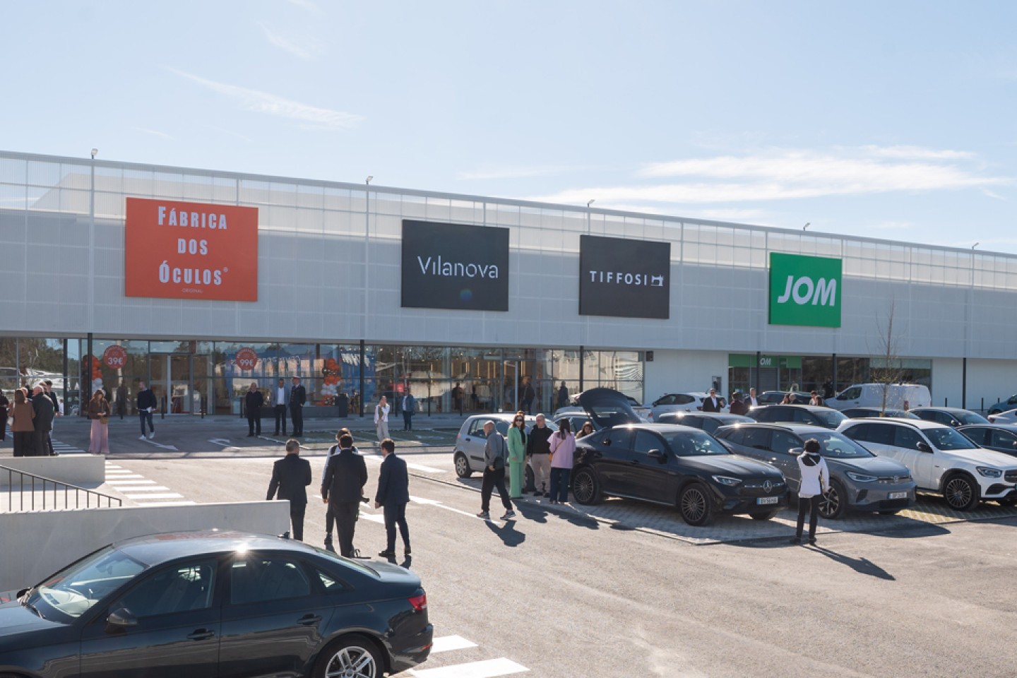 Batalha Retail Park inaugura com a renova��o da loja JOM